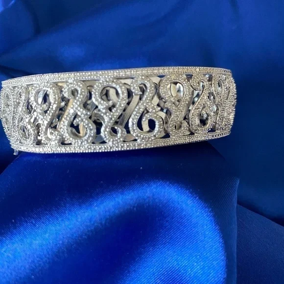 NEW Diamond and sterling silver bracelet - Picture 1 of 4